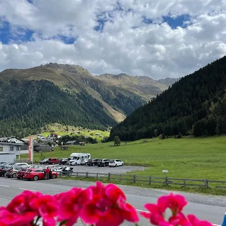 Haus Silvretta Apartment Galtuer
